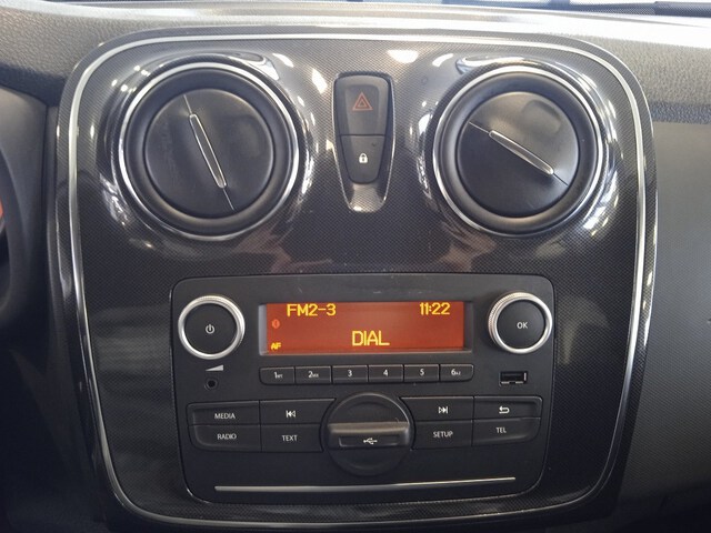Inside Sandero Diesel  Blanco Glaciar