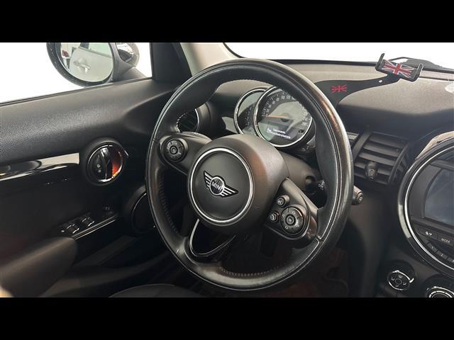 MINI Mini IV F55 2018 5p 04998262_VO38013058