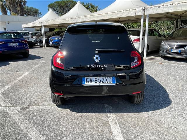RENAULT Twingo 02641025_VO38043366