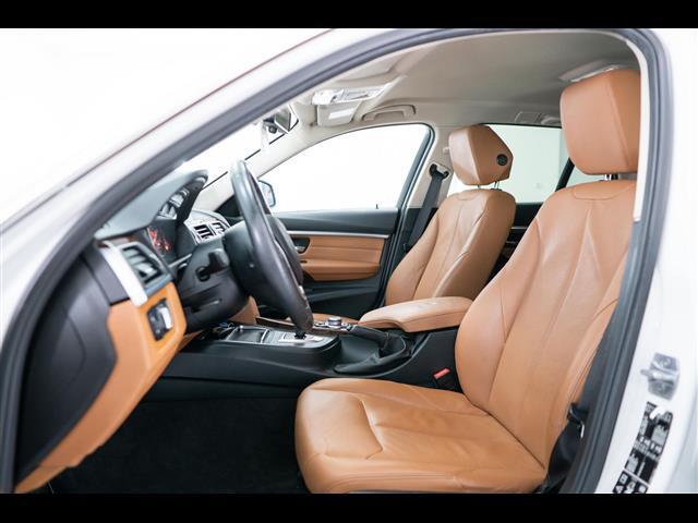 BMW Serie 3 40001522_VO38053400