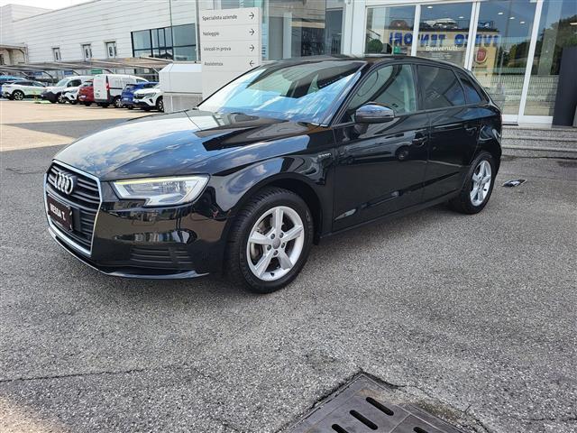 AUDI A3 00188092_VO38023507