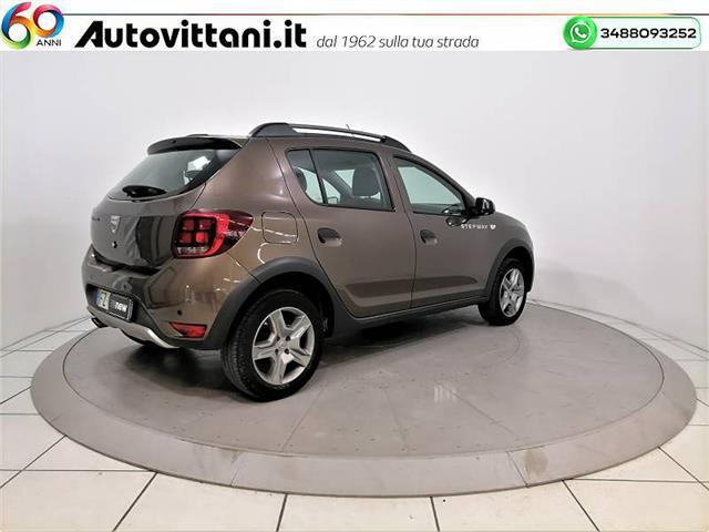 DACIA Sandero 00959376_VO38023207
