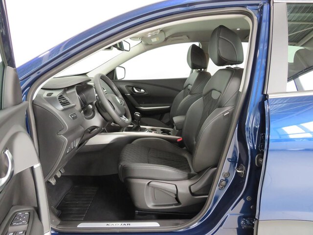 Inside Kadjar  Azul cosmos