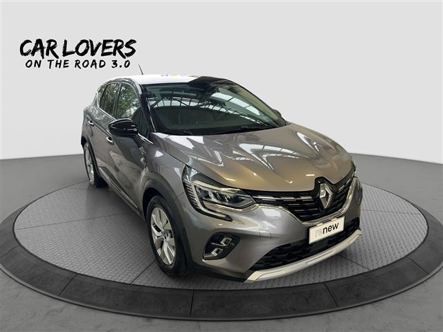 RENAULT Captur 05257169_VO38013034