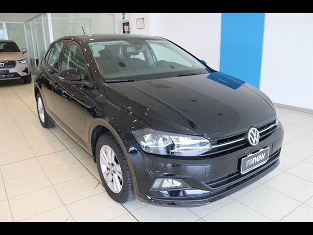VOLKSWAGEN Polo VI 2017 00552423_VO38013066