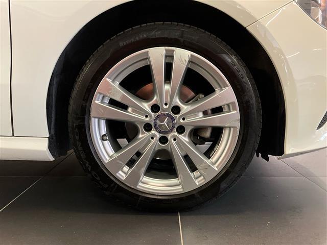 MERCEDES Classe A 00985531_VO38023207