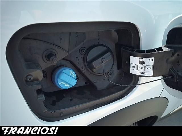 RENAULT Captur 00023589_VO38013018