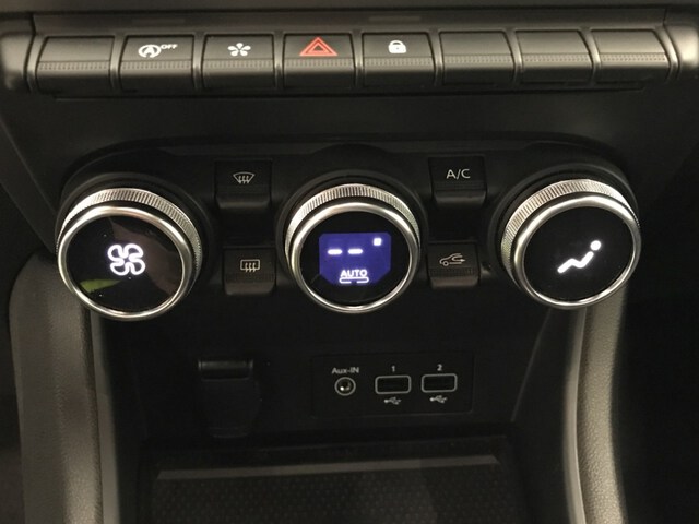 Inside Captur Gasolina/gas  Gris Highland con te