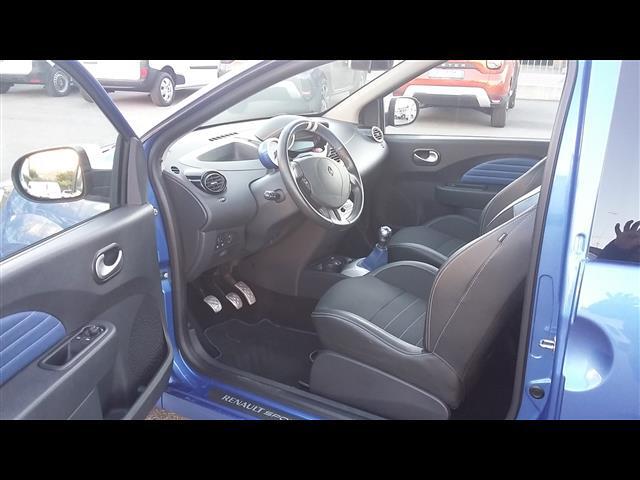 RENAULT Twingo 00022092_VO38013018