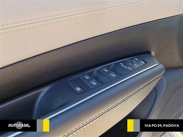 RENAULT Talisman Sporter 01095007_VO38013498