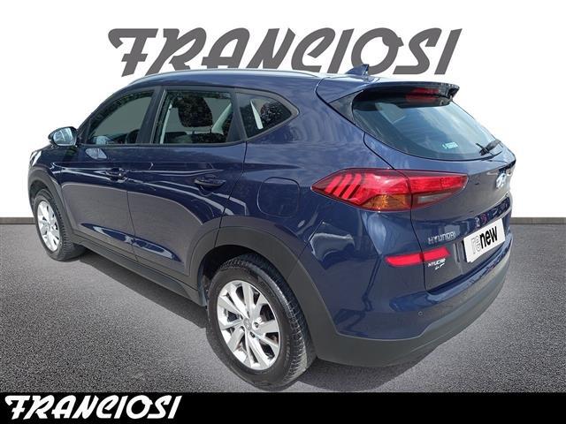 HYUNDAI Tucson II 2018 00023501_VO38013018