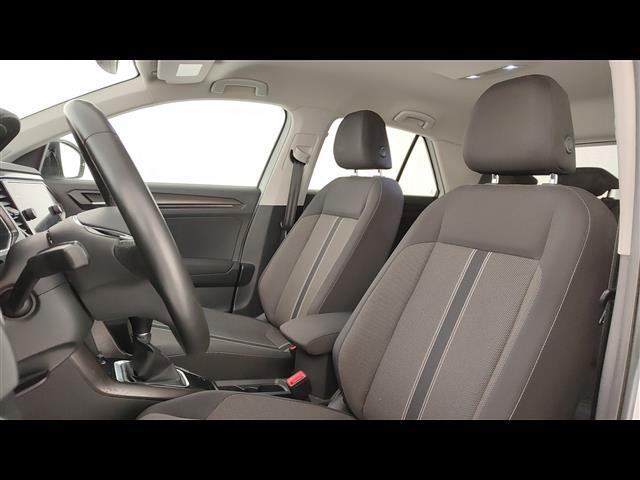 VOLKSWAGEN T Roc 2017 00973731_VO38023732