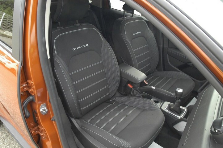 Inside  DUSTER  Naranja Arizona