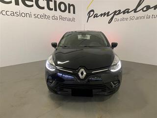RENAULT Clio 02696459_VO38043894