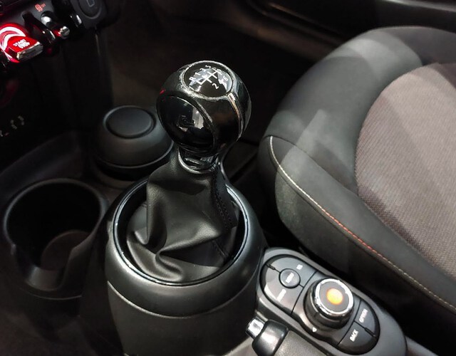 Inside  R56 Diesel  Marfil