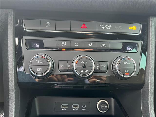 SEAT Ateca 02639898_VO38043366