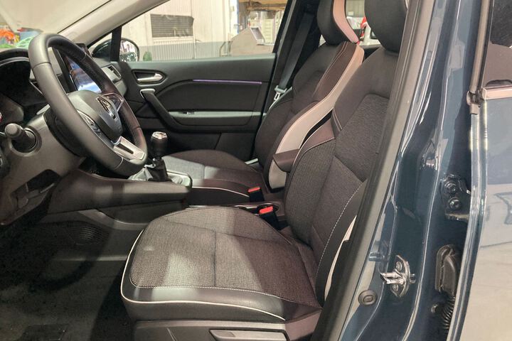 Inside Captur  Azul Rayo con techo 