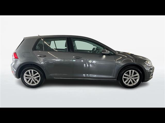 VOLKSWAGEN Golf VII 2017 5p 00015703_VO38043670