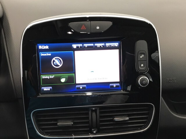 Inside Clio Sport Tourer  Negro Brillante