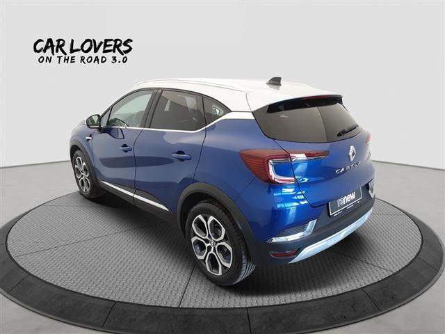 RENAULT Captur 05257040_VO38013034