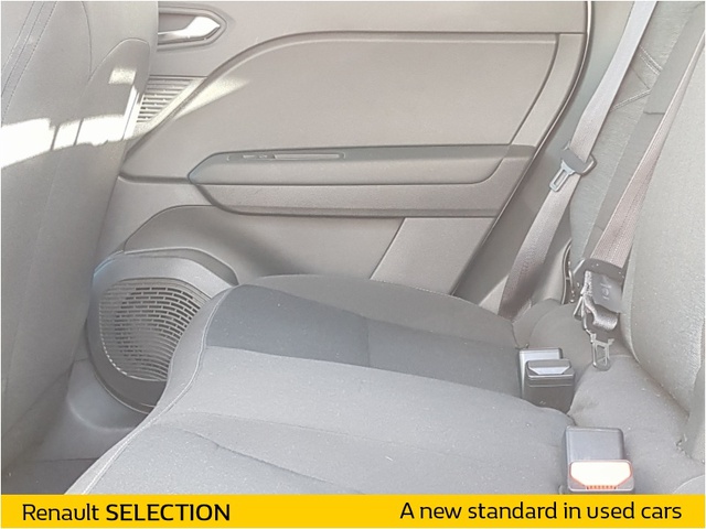 Exterior Captur  White