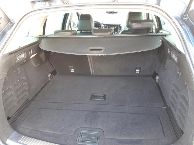 Inside Mégane Sport Tourer Diesel  Gris