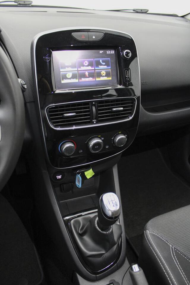 Inside Clio  Gris Platino