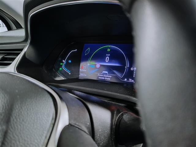 RENAULT Captur 00014600_VO38013022