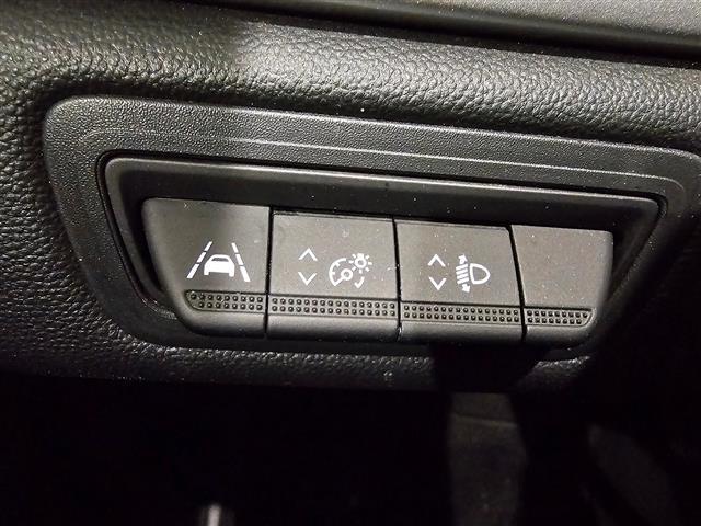 RENAULT Captur 02416132_VO38013170