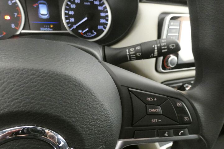 Inside Micra  Solid White