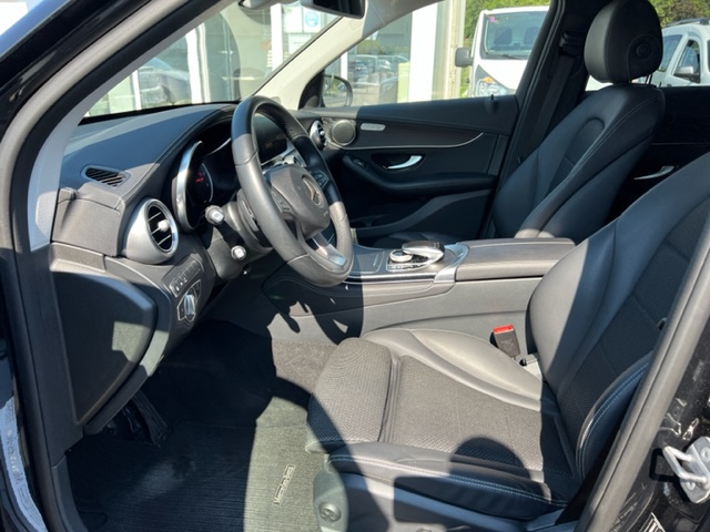 Exterior GLC-CLASS  NEGRU