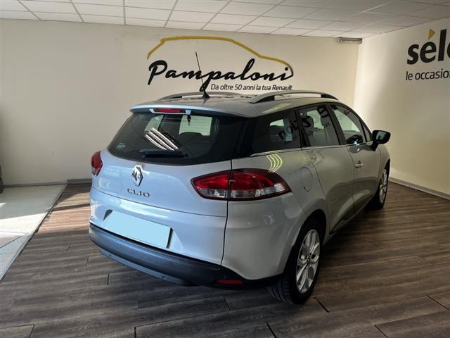 RENAULT Clio Sporter 03215606_VO38043894