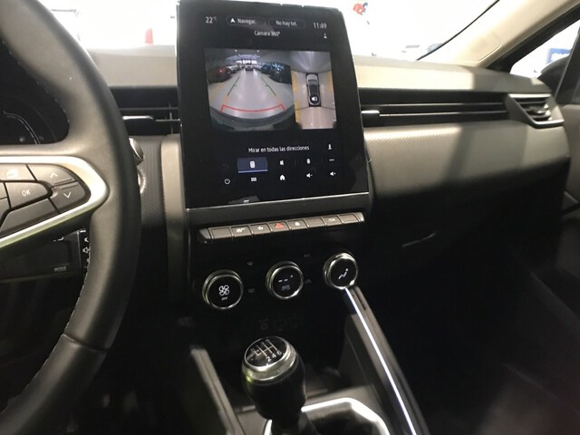 Inside Clio  Gris Titanium