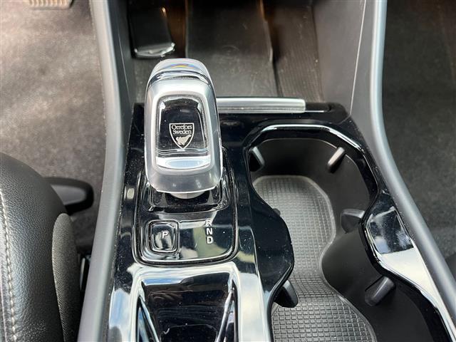 VOLVO XC40 02641181_VO38043366
