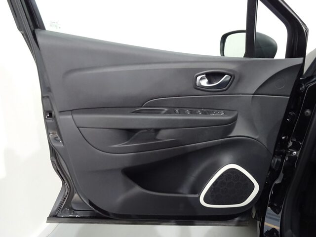 Inside Captur  Negro brillante