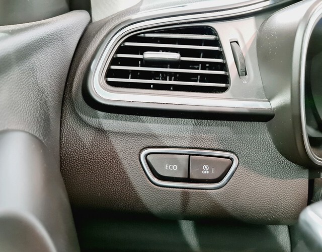 Inside Kadjar  Blanco Nacarado