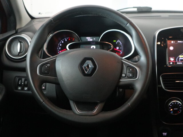 Inside Clio  Rojo Deseo