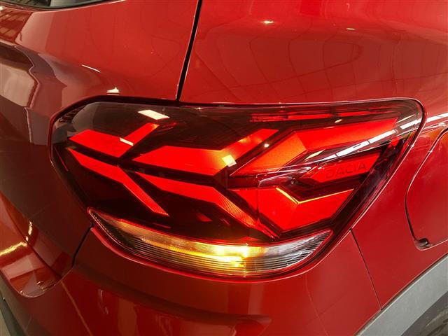 DACIA Sandero 00985327_VO38023207