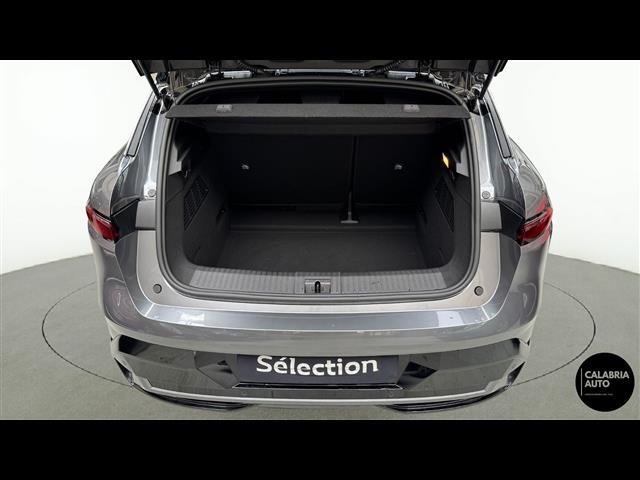 RENAULT Megane IV E Tech 00222750_VO38033579