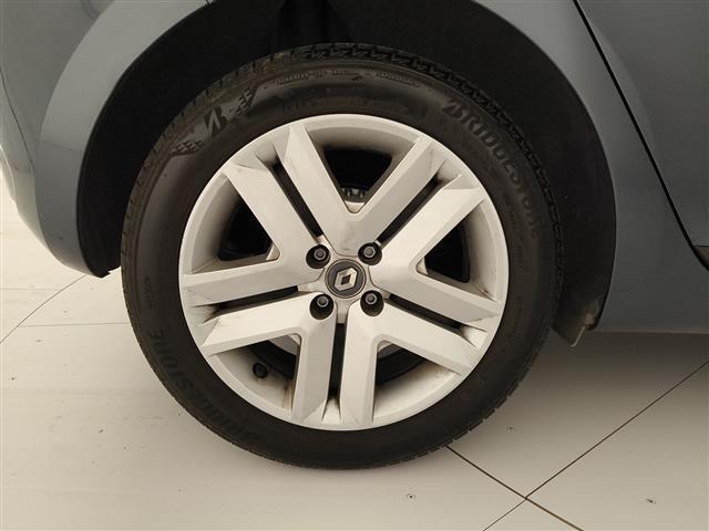 RENAULT Clio V 2019 00189377_VO38023507