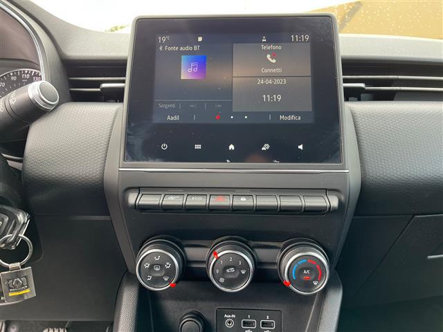 RENAULT Clio V 2019 02640327_VO38043366