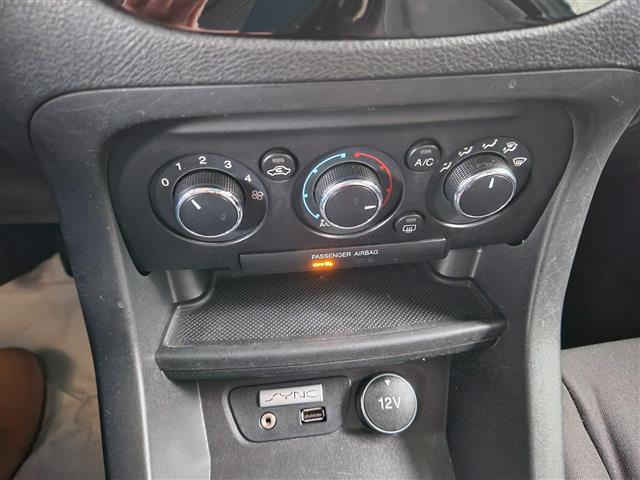 FORD Ka 02282273_VO38013041