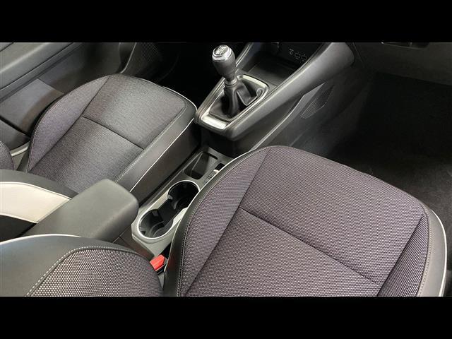 RENAULT Captur II 2019 00335675_VO38013550