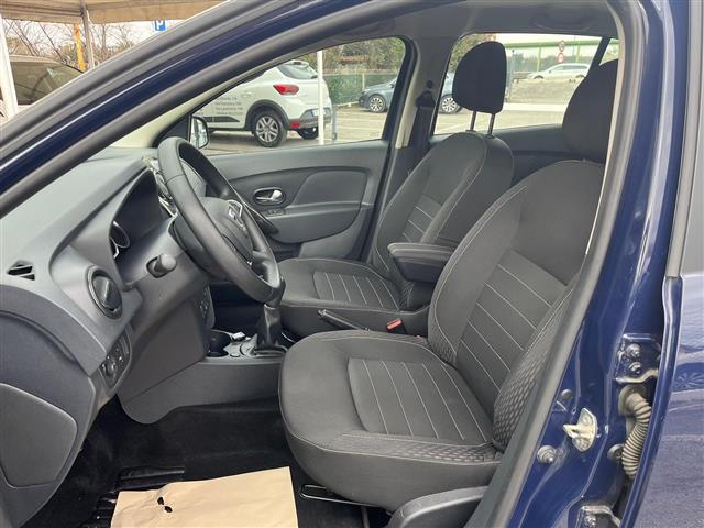 DACIA Sandero 02640230_VO38043366