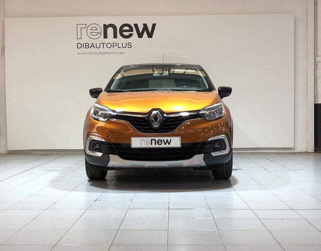 Outside Captur  Naranja