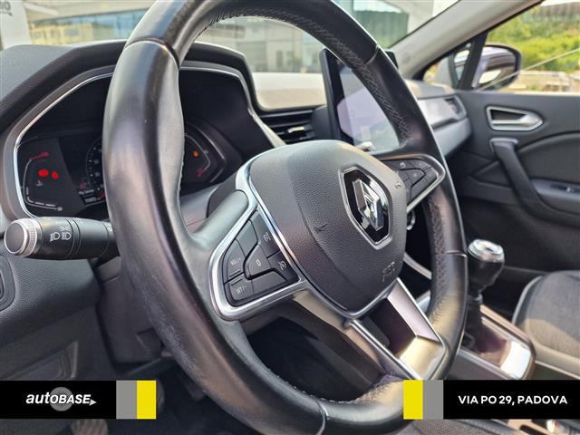RENAULT Captur 01094843_VO38013498