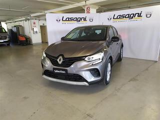 RENAULT Captur 00008620_VO38013330