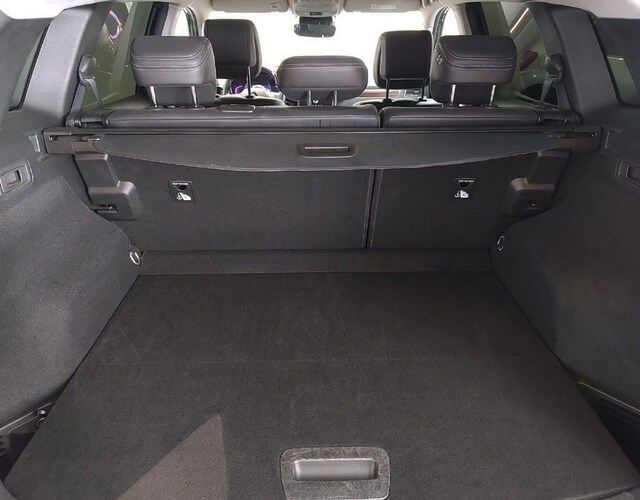 Inside Koleos Diesel  Negro