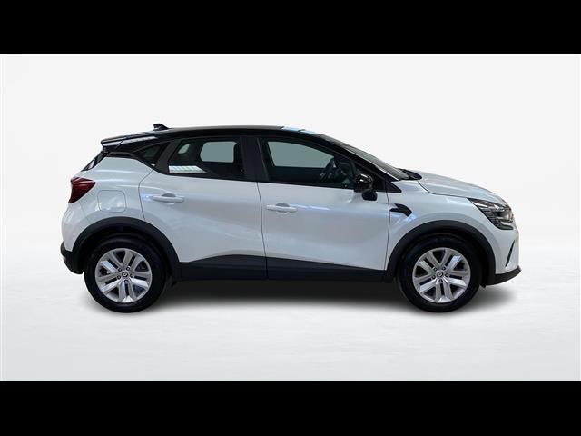 RENAULT Captur 00335648_VO38013550
