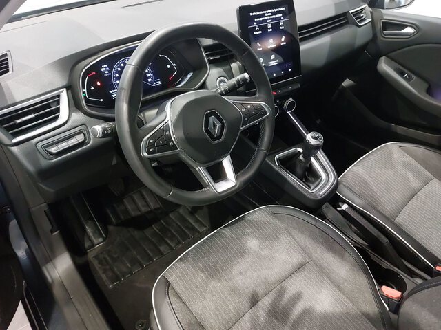 Inside Clio  Gris